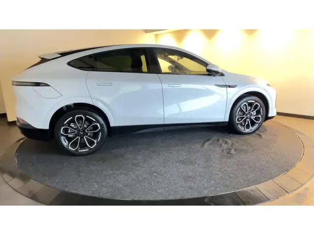 XPENG G6