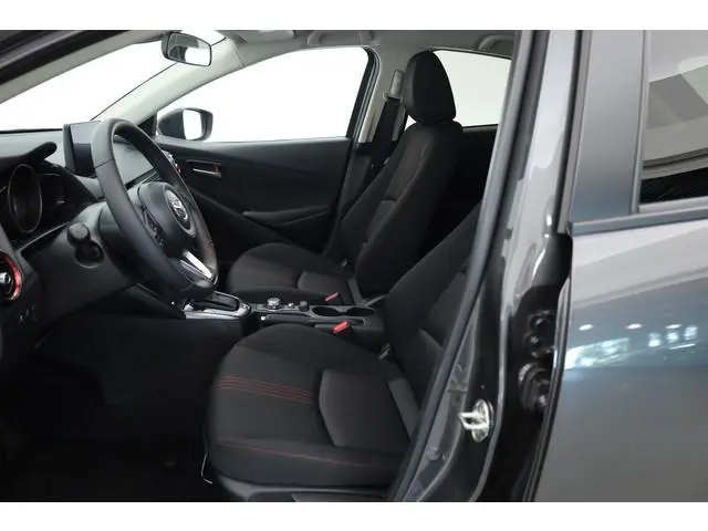 Mazda 2 1.5 SkyActiv-G 90 Homura | Rijklaar! | Navi by Apple CarPlay | Stoel- Stuurverw. | Trekhaak...