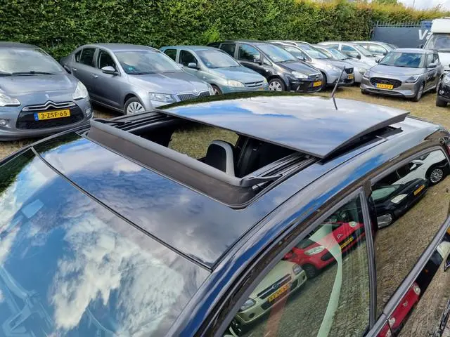 Volkswagen Up! 1.0 BMT high up! ✅PANO DAK ✅ZEER MOOI