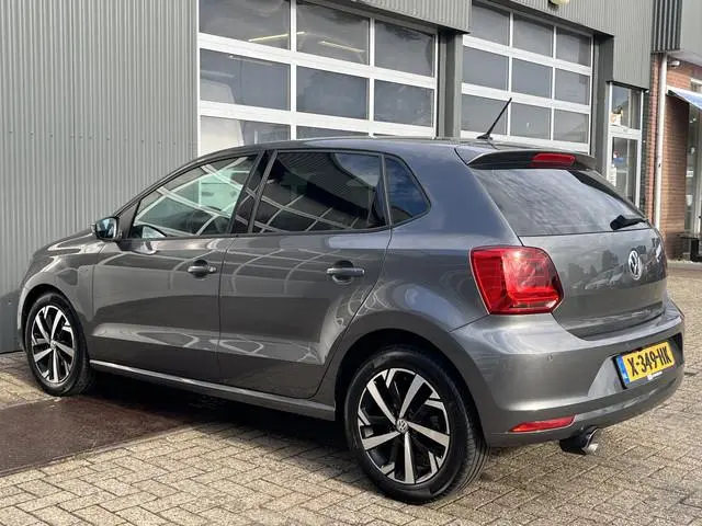 Volkswagen Polo 1.2 TSI Airco Cruise controle Apple carplay 5-Persoons Stuurwielbediening Telefoonve...