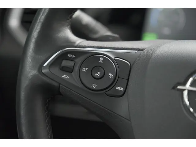 Opel Grandland 1.6 Turbo Plug-In Hybrid 225 Ultimate | Adaptieve Cruise Control | Camera | Navigatie...