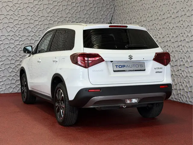 Suzuki Vitara 1.4 BOOSTERJET HYBRID SMART HYBRID STYLE PANORAMA SCHUIFDAK LEER CARPLAY NAVI CAMERA P...
