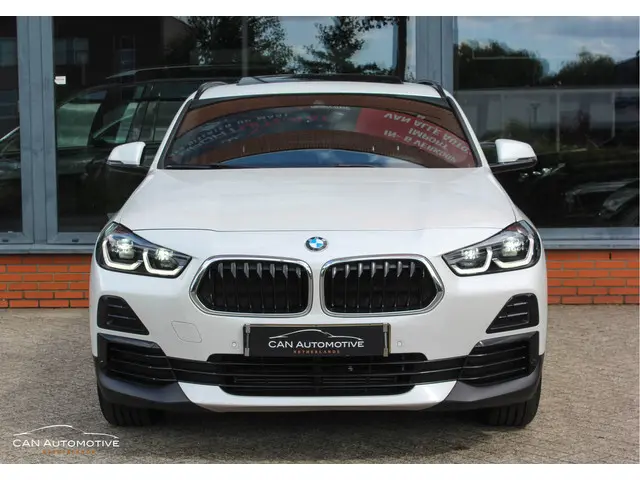 BMW X2 xDrive25e PANO CAMERA CARPLAY STOELVERWARMING 