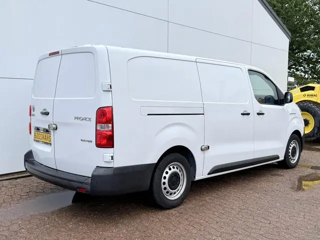 Toyota ProAce Electric Worker 75kWh 136PK L3 XL 348km WLTP EV Snelladen Climate control Cruise contr...