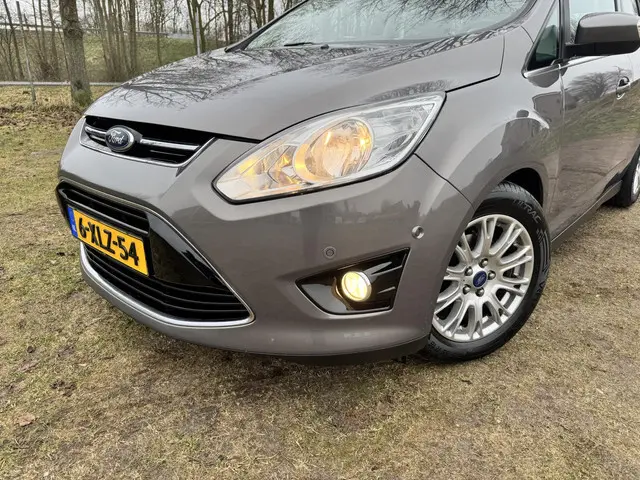 Ford C-Max 1.0 EB 125PK Titanium Ed. Plus | CLIMA | CRUISE | TREKHAAK | NAVI |