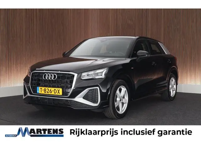 Audi Q2 35 TFSI 150pk S-Tronic S Edition Virtual Cockpit Stoelverwarming Camera 2x S-Line