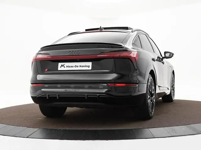 Audi Q8 e-tron