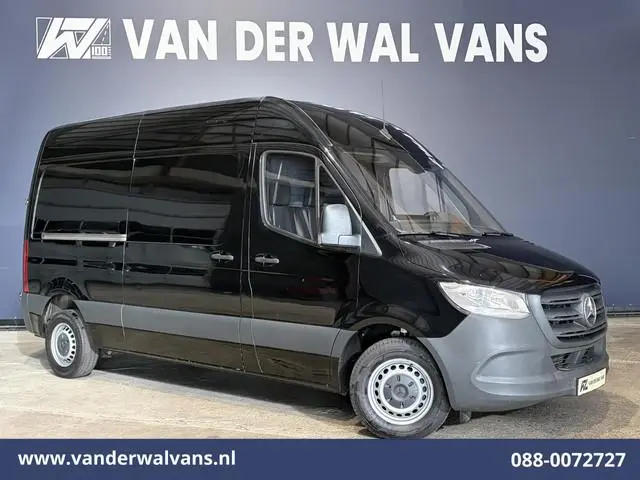 Mercedes-Benz Sprinter 314 CDI 143pk L2H2 Euro6 Airco | Navigatie | Trekhaak | Camera | Apple Carpla...