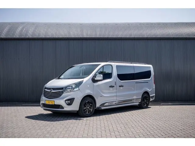 Opel Vivaro 1.6 CDTI L2H1 | 146 PK | DC 5-Zits | MARGE | Cruise | Camera | Zijschuifdeur R+L | Airco...