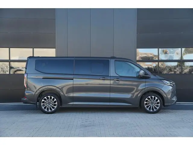 Ford Tourneo