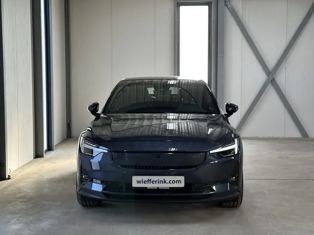 Polestar 2 Long Range Single Motor Plus 82 kWh | Pano | Acc | LED |