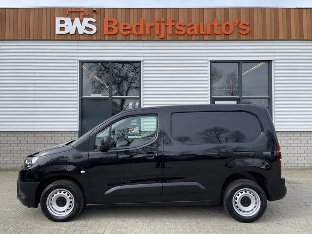 Toyota PROACE CITY 1.5 D-4D 102pk L1H1 Live / rijklaar € 17.950 ex btw / euro 6 / bpm vrij / lease v...