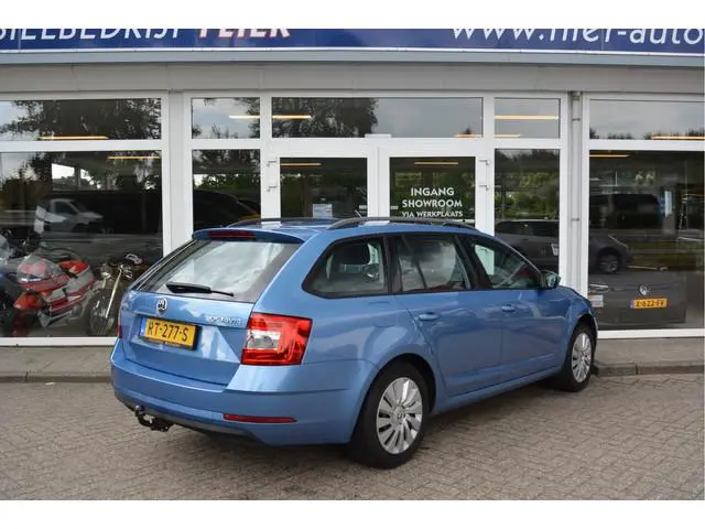 ŠKODA Octavia Combi 1.0 116PK TSI Greentech Ambition DSG | Cruise | Trekhaak | Orig. NL | NAP |