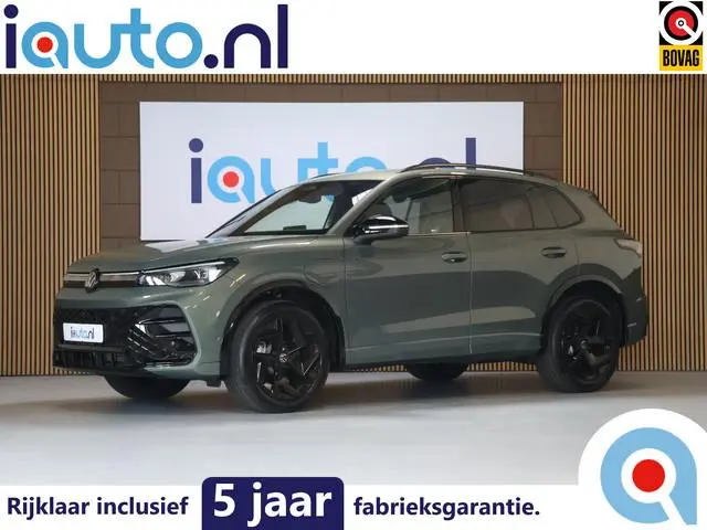 Volkswagen Tiguan 1.5 eHybrid 272pk R-Line Edition Pano/IQ.Light/Head-up/360/ACC/Trekhaak wegkl./Erg...