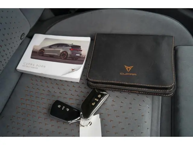 Cupra Born