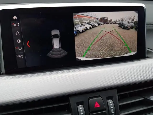 BMW X1 sDrive18i Automaat M-Sport Executive Lederen Bekleding Navigatie Climate Control Camera Parke...