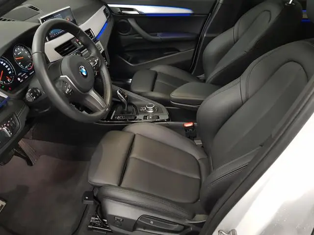 BMW X1 sDrive18i Automaat M-Sport Executive Lederen Bekleding Navigatie Climate Control Camera Parke...