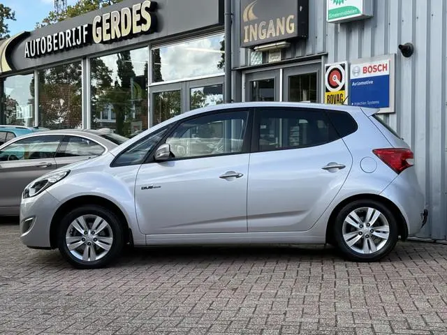 Hyundai ix20 1.4i Go! | 31000km! | 1e EIGENAAR | NAVI | CAMERA | TREKHAAK |