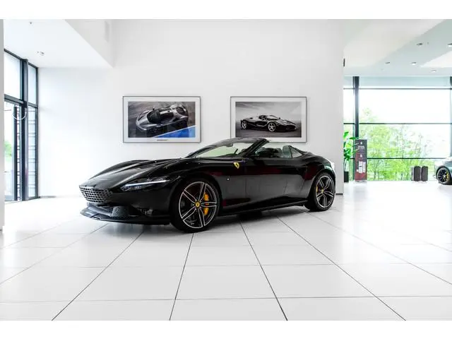 Ferrari Roma Spider ~Ferrari Munsterhuis~
