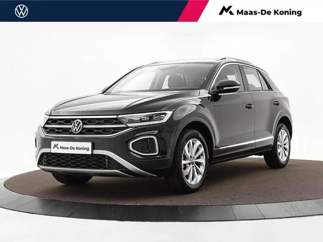 Volkswagen T-Roc 1.5 TSI 150pk DSG Style · Camera · Dodehoeksensor · Apple/Android Car Play · Naviga...