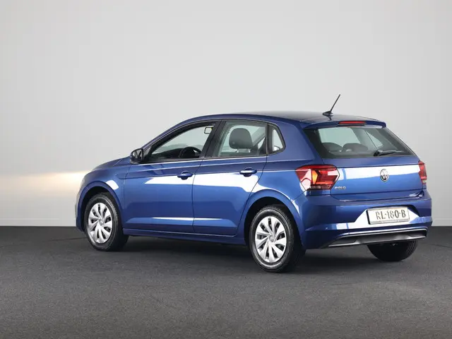Volkswagen Polo 1.0 TSI Comfortline 95PK | Navigatie | Adaptive cruise control
