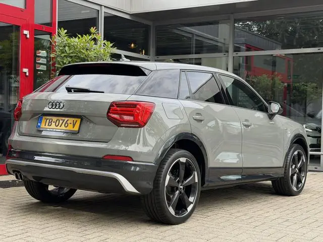 Audi Q2 1.4 TFSI CoD 150PK AUT. *!* 2x S-LINE *!* NAVI/ 19 INCH/ LED/ CRUISE/ QUANTUM GREY *!*