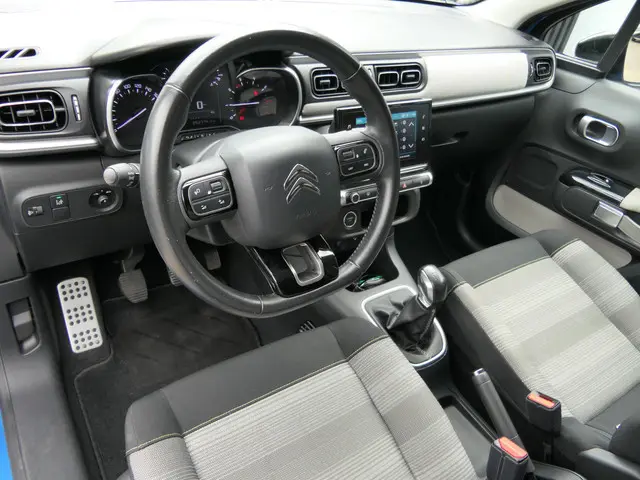Citroën C3 1.2 PureTech S&S Shine | Camera | Dodehoek detectie | Navigatie