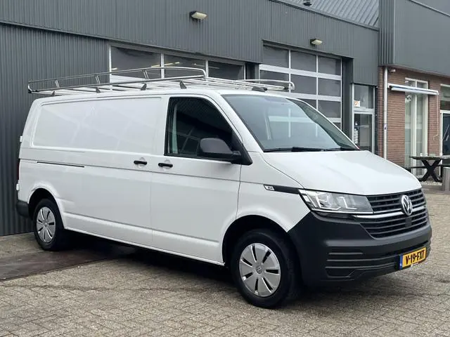 Volkswagen Transporter 2.0 TDI L2H1 150pk dubbele schuifdeur Airco Cruise controle Imperiaal Trekhaa...
