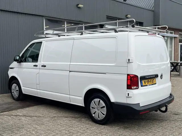 Volkswagen Transporter 2.0 TDI L2H1 150pk dubbele schuifdeur Airco Cruise controle Imperiaal Trekhaa...
