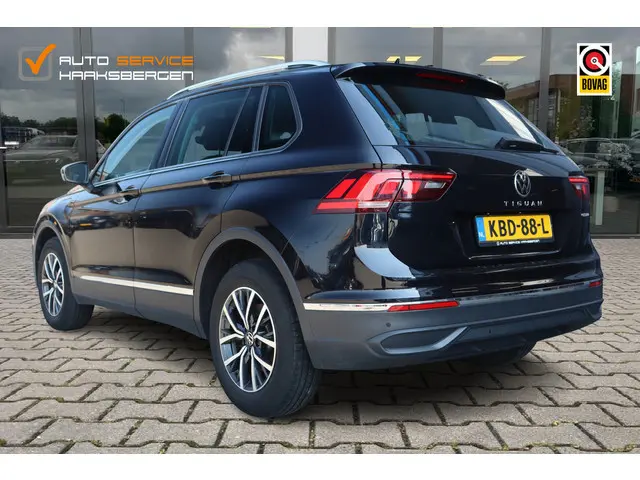 Volkswagen Tiguan 1.4 TSI eHybrid Life | ACC | Virtual Cockpit | Stoel Verwarming |