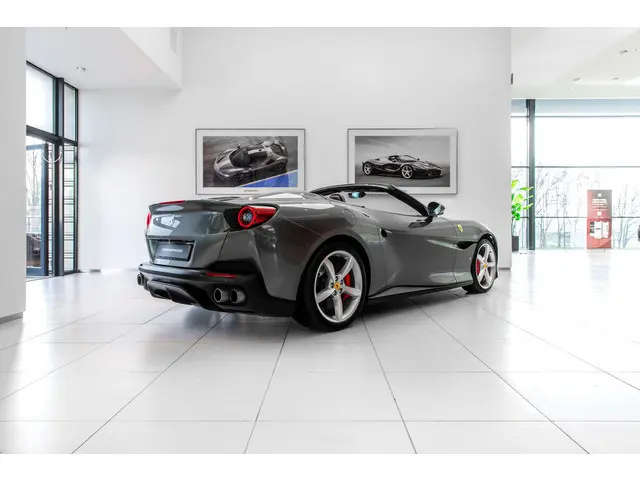 Ferrari Portofino ~Ferrari Munsterhuis~