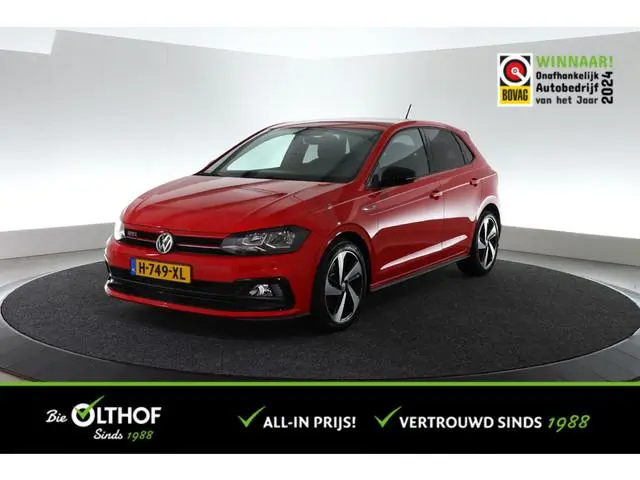 Volkswagen Polo 2.0 TSI GTI | TREKHAAK | CARPLAY | STOELVERW. |