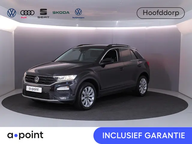 Volkswagen T-Roc 1.5 TSI Style 150pk DSG| Navi| Trekhaak | 17'LM-velgen| extra getint glas| Alarm