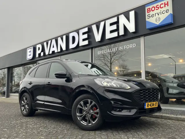 Ford Kuga 1.5 EcoBoost ST-Line X 150pk/110kW 6-bak | Afn. trekhaak | Driver Assistance Pack | Winter...