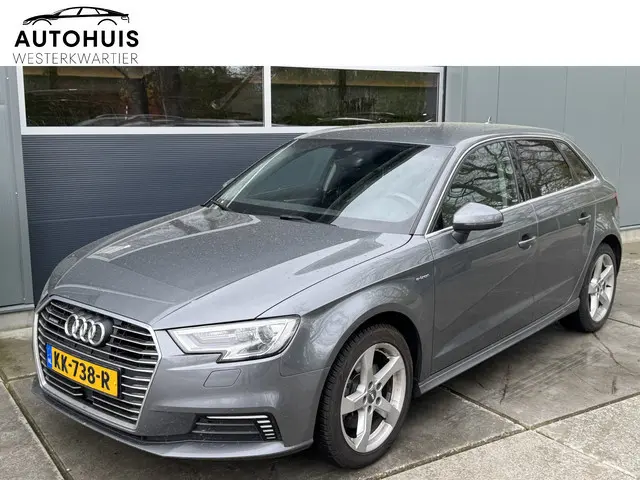 Audi A3 Sportback 1.4 e-tron 204pk Sport PHEV Adaptive Cruise control Sportstoelen Climate Control S...