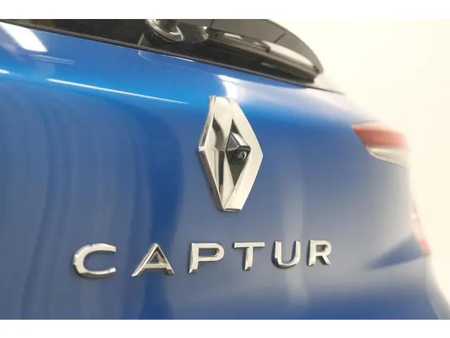 Renault Captur TCe 130 EDC Intens | Trekhaak | Rondom Camerazicht | Dodehoekdetectie | Groot Infotai...