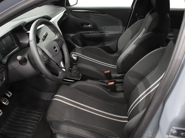 Opel Corsa 1.2 Turbo 100pk GS Nieuw model! Navigatie Apple Carplay/Android Auto Digitale Cockpit Air...