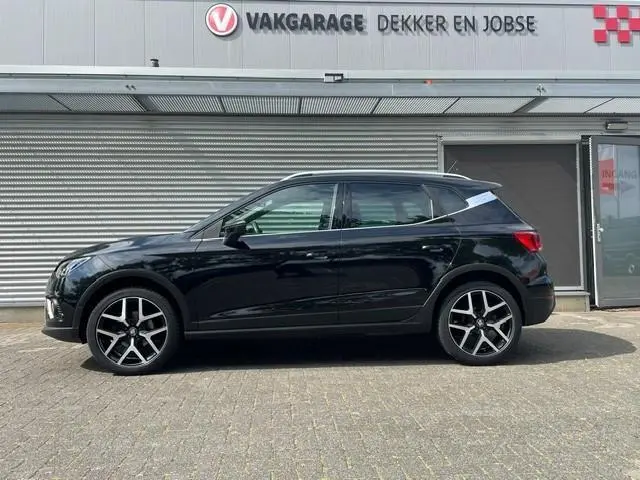 SEAT Arona 1.5 TSI FR |Trekhaak|Camera|Carplay|18 INCH