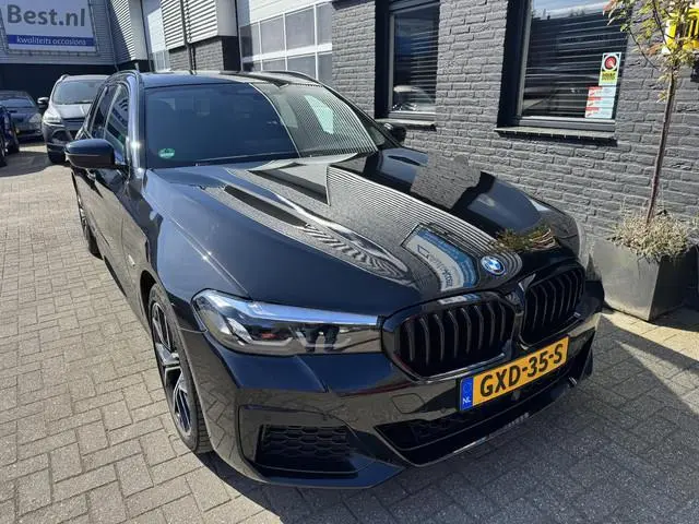 BMW 5-serie Touring 530e xDrive Business Edition Plus Pano/Leder/Camera/58dkm...