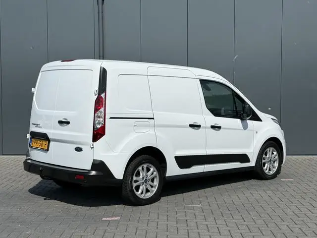 Ford Transit Connect 1.0 Ecoboost 100 PK BENZINE / L1H1 / 1e EIG. / TREKHAAK / CAMERA / PDC / LICHTM...