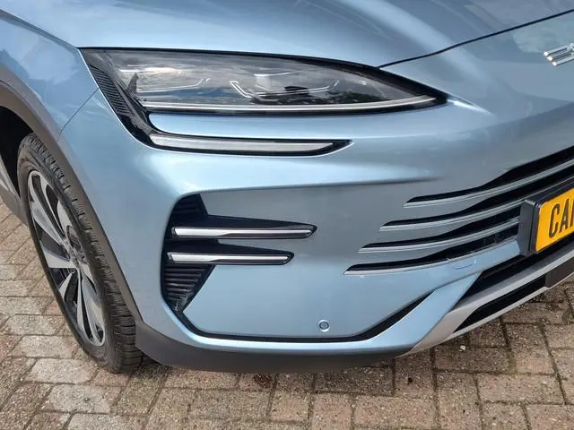 BYD SEAL U