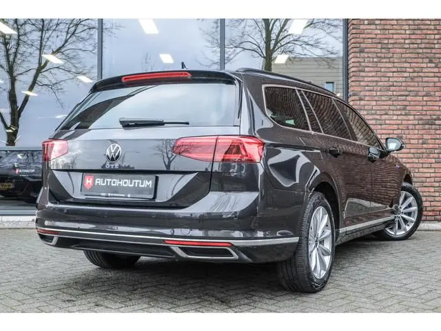 Volkswagen Passat Variant 1.4 TSI PHEV GTE, SOH 97%, Achteruitrijcamera