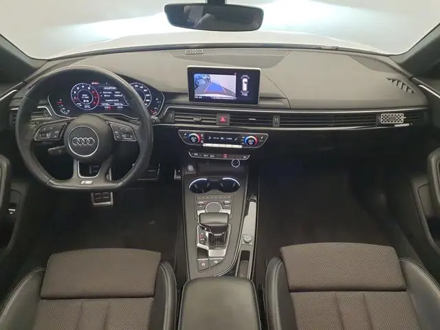 Audi A4 Avant 40 TFSI Sport S line black edition Panorama dak, ACC, Camera