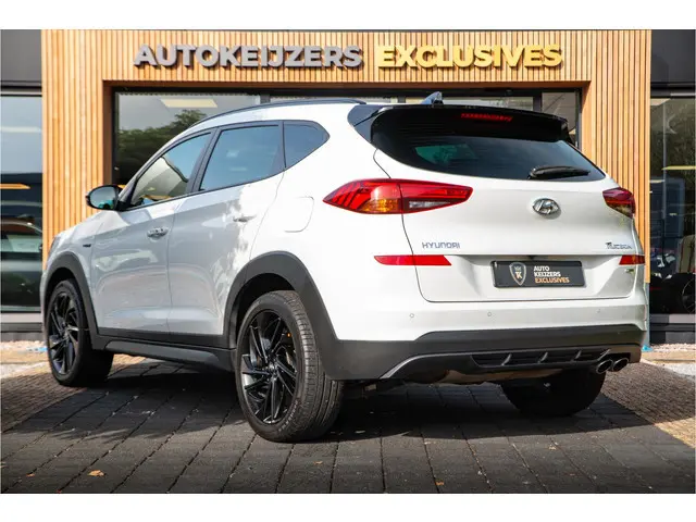 Hyundai Tucson 1.6 T-GDI N-Line 4X4 Navi Keyless Cruise Clima Stoelverw. Camera 19''LM