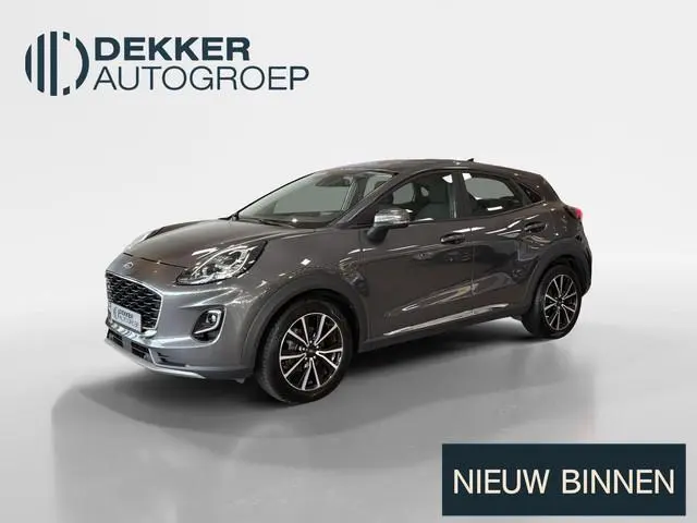Ford Puma 1.0 EcoBoost Hybrid Titanium
