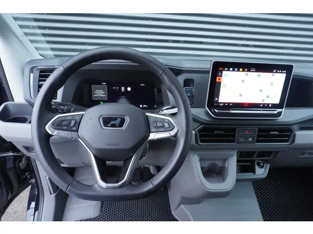 MAN TGE 177pk Automaat L3H3/L2H2 Facelift Apple Carplay Trekhaak Camera Navigatie ACC Cruise control...