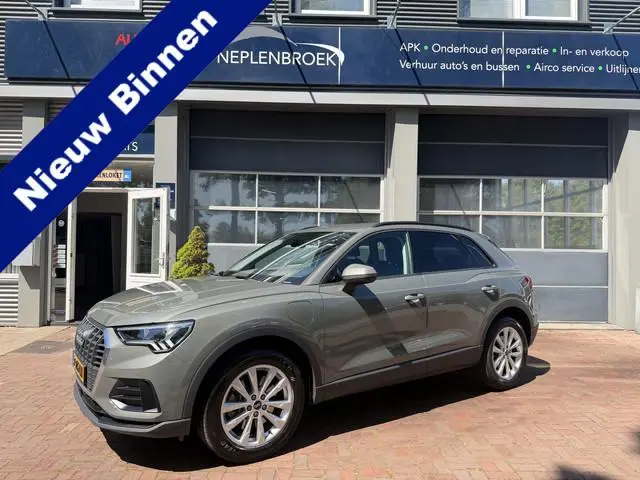 Audi Q3 45 TFSI e S edition Hybride Bj 2021 Km 43.000 Navi,Trekhaak,Clima,CvStoelverm,18Inch Dealer...