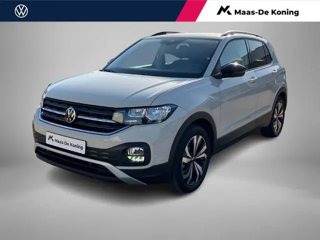 Volkswagen T-Cross 1.0TSI/110PK Life DSG · Navigatie · Camera + Parkeersensoren · Stoelverwarming ·...