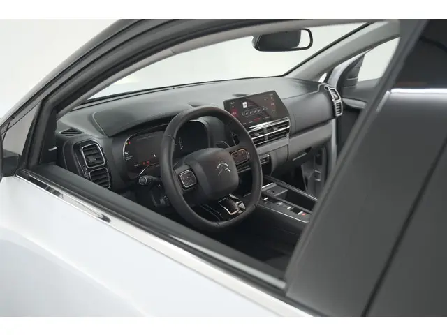 Citroen C5 Aircross 1.2 Hybrid 136 Plus | Camera | Navigatie | Parkeersensoren | Apple Carplay