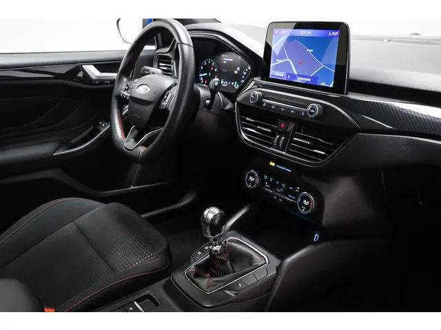 Ford Focus Wagon 1.0 EcoBoost ST Line Business | PANORAMADAK |  LED | B&O DAB | APPLE | PDC | 18"